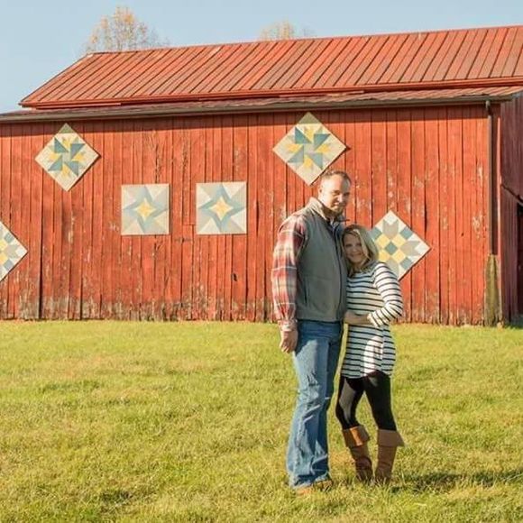 Meet your Posher, Hillary