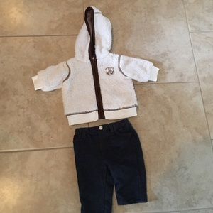 GUESS baby outfit