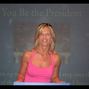 Meet your Posher, Marilyn