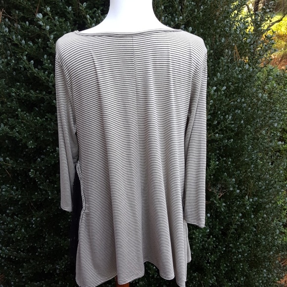 francesca's top - Picture 4 of 4