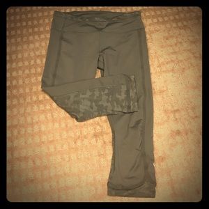 Lululemon Capri Yoga Pants