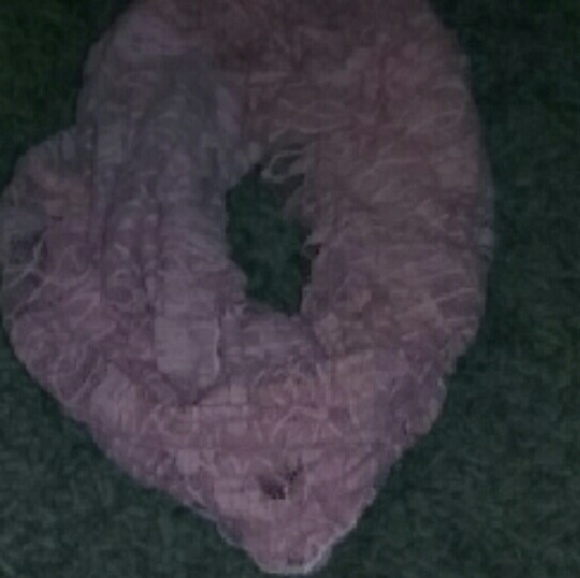 Infinity scarf and skirt set