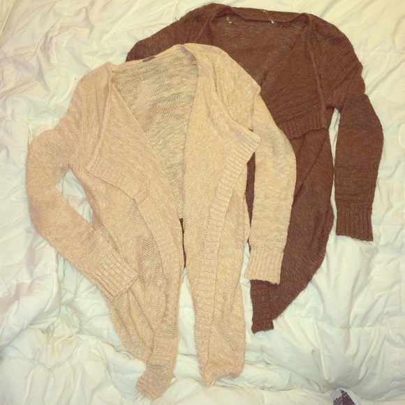 2 Knit cardigan sweater bundle. Cream & brown.