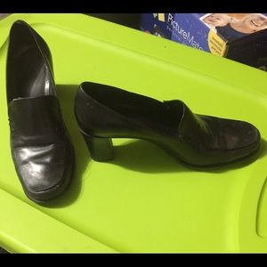 Black Franco Sarto pumps