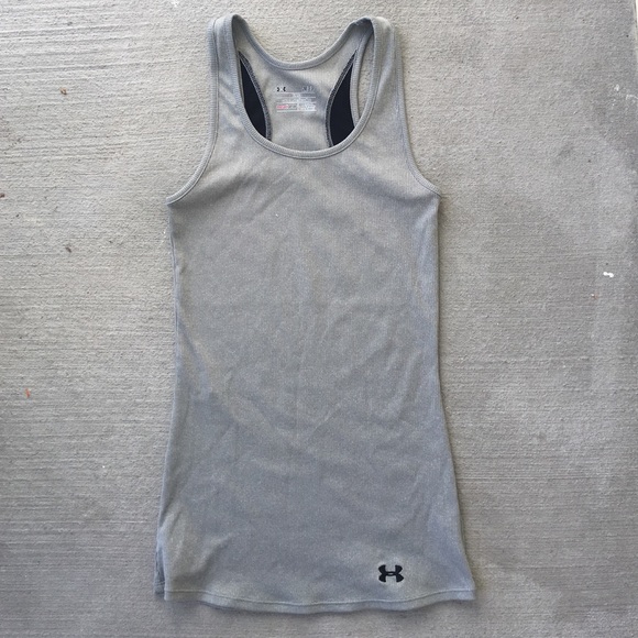 Under Armour fitted grey workout tank