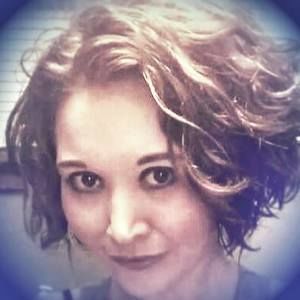 Meet your Posher, Candace