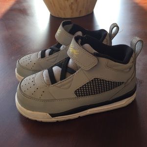 Toddler Jordan Flight gym shoe