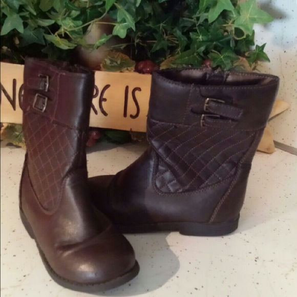 Girls Carter's boots