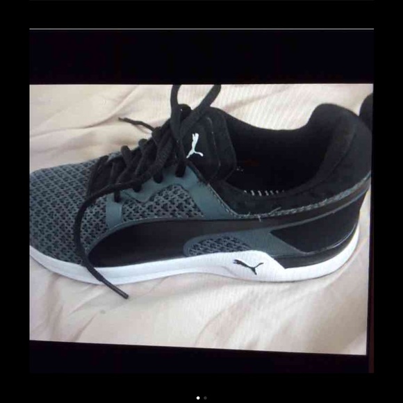 Puma training sneakers