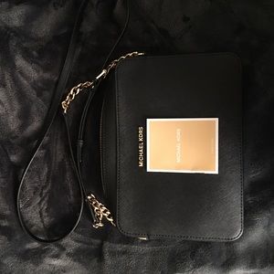 Michael Kors Jet Set L. Saffiano Leather Crossbody