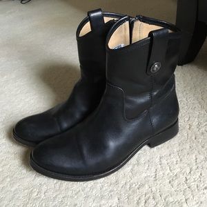 Frye Melissa Button Short Boots