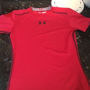 Under Armour heat gear T shirt