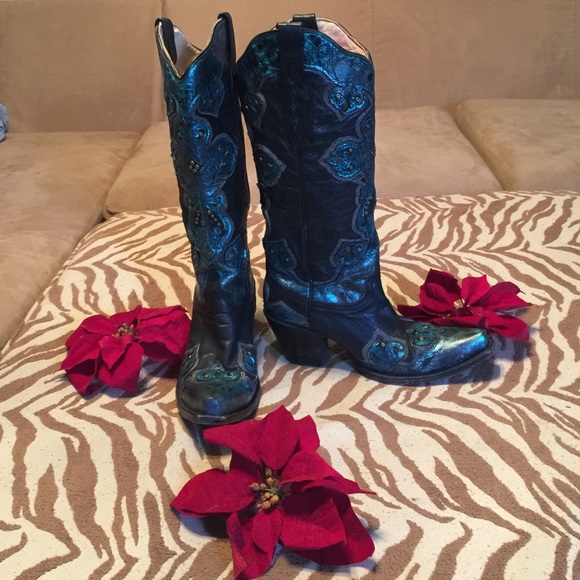 🎄CORRAL SZ 81/2 LOVE LOVE LOVE THESE❤️❤️❤️❤️❤️❤️