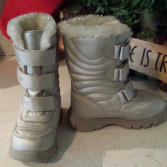 Children's Place Snow Boots