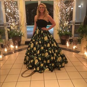 Sherri Hill Prom Dress 2016 collection