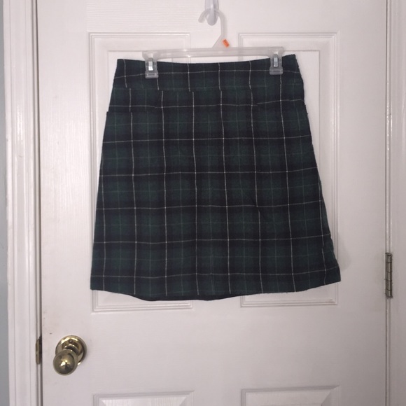Window pane wool skirt