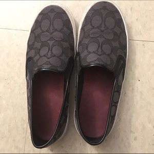 Coach slip-on