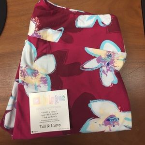 Lularoe Tall and Curvy Leggings