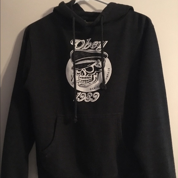 Obey hoodie