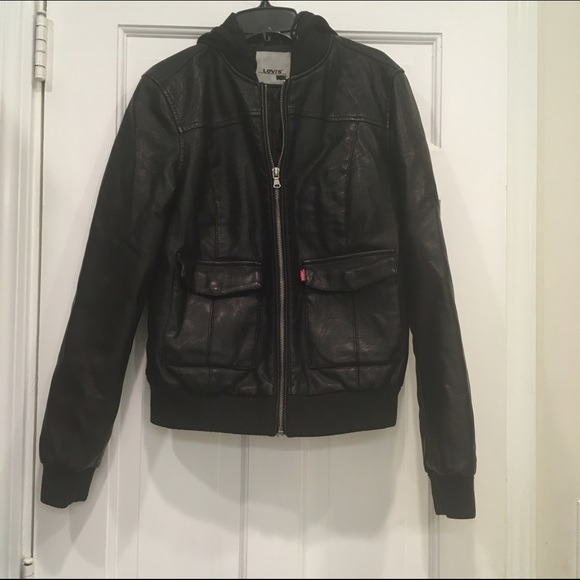levis black bomber jacket