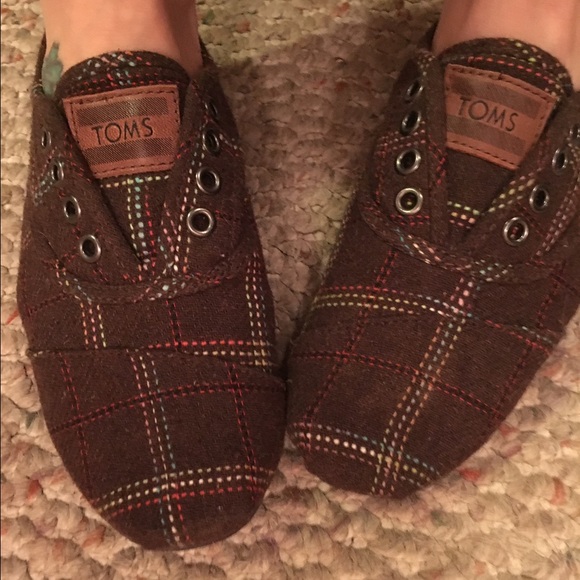 Toms