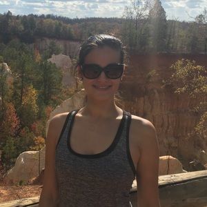 Meet your Posher, Michelle