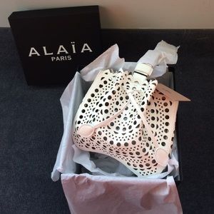 Alaia Bags - Alaia wrist bag Alaia Bags - Alaia wrist bag