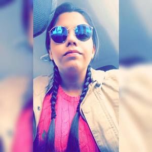 Meet your Posher, Sara