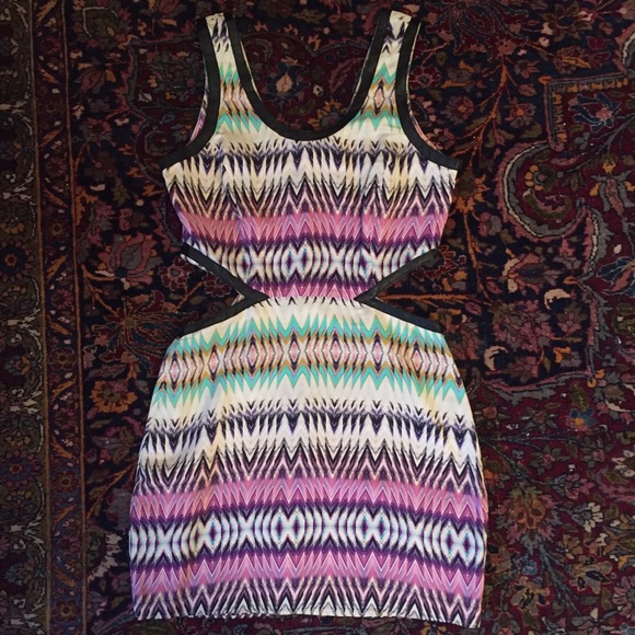 Parker Slash Cutout Leather Trim Dress - Tribal - Picture 2 of 4