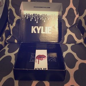 NWT Kylie Jenner Lip Kit Dolce K