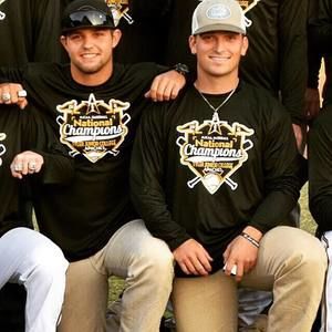 Meet your Posher, Derek