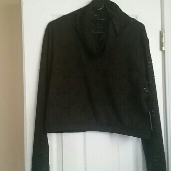 Plus size Crop turtleneck top with matching pants - Picture 1 of 4