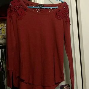 Long sleeve lace top