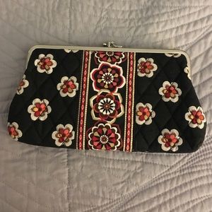 Black Vera Bradley clutch/ wallet