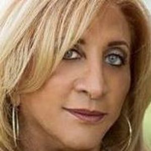 Meet your Posher, Sheila seger