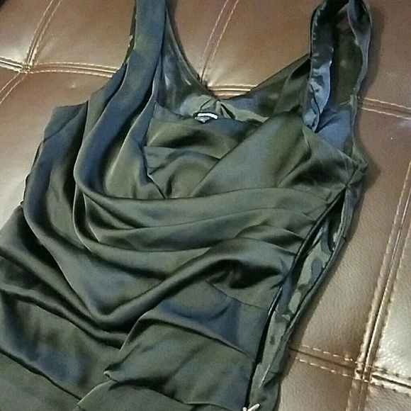 Express black blouse - Picture 3 of 3