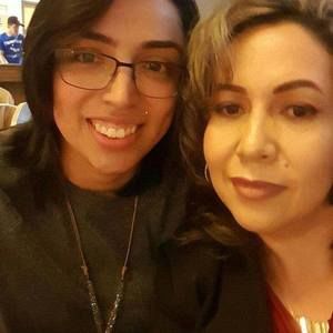 Meet your Posher, Eva