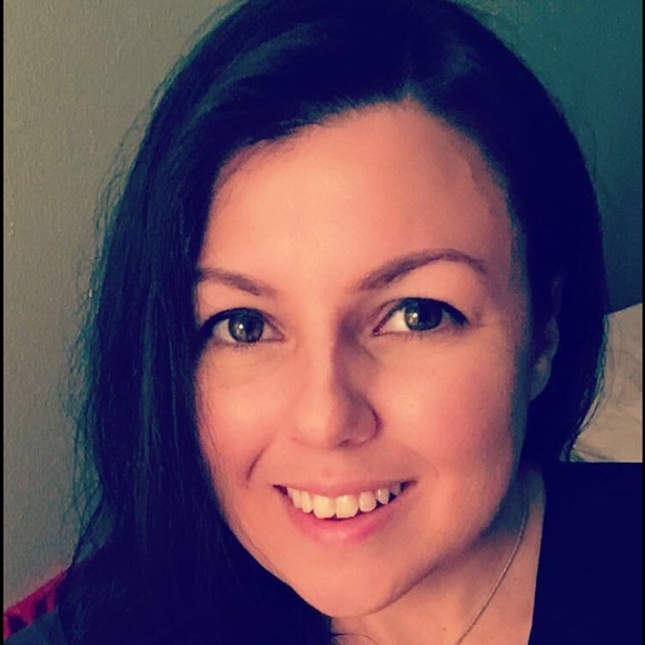 Meet your Posher, Kim - Picture 1 of 1