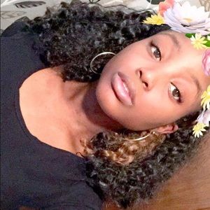 Meet your Posher, Lexi