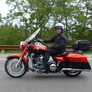 Meet your Posher, Chickie