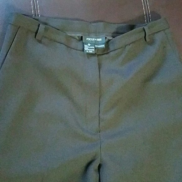 Dress pants - Picture 2 of 4