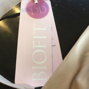 Victoria's Secret BIOFIT 38DD