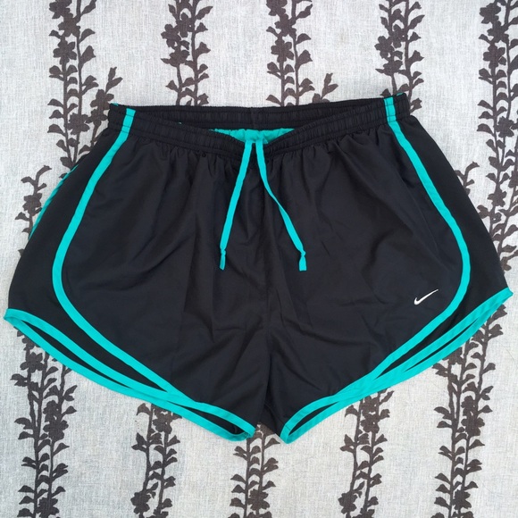 Nike Pants - ❗️Sold❗️Nike shorts