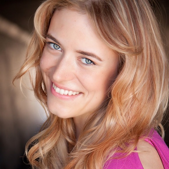 Meet your Posher, Amy - Picture 1 of 1