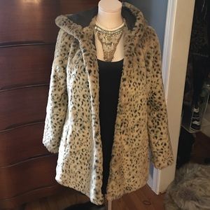 Faux fur leopard print coat