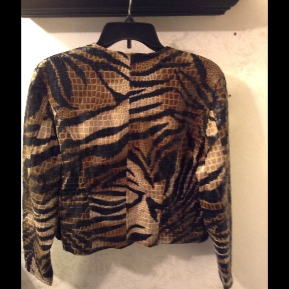 Animal print jacket - Picture 2 of 2