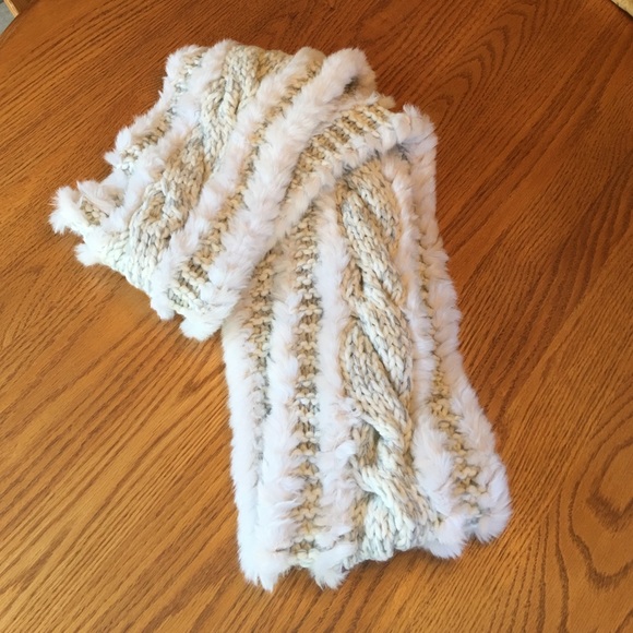 NWT Beautiful Loft Infinity Scarf