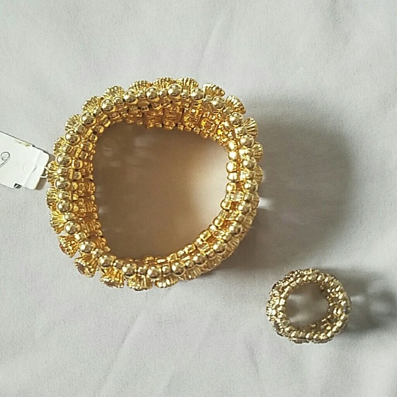 Bracelet with ring - Picture 3 of 3