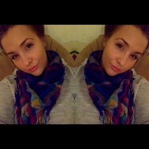 Meet your Posher, Anna