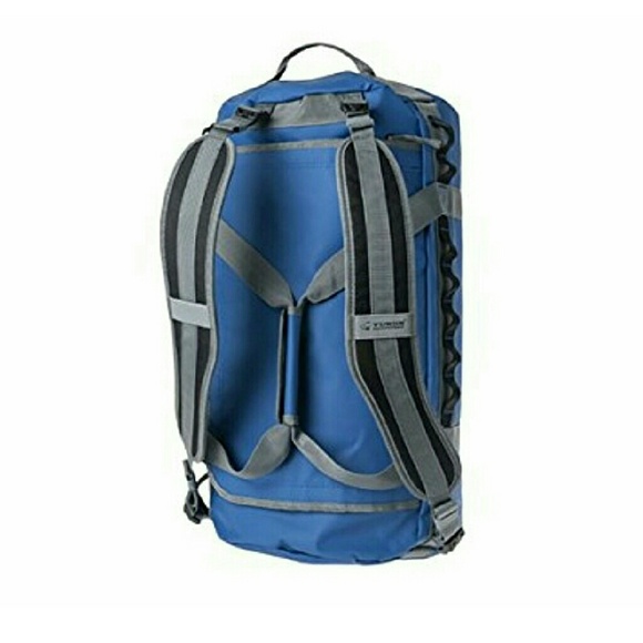 Yukon Outfitters Expedition Duffle Bag - Picture 2 of 4